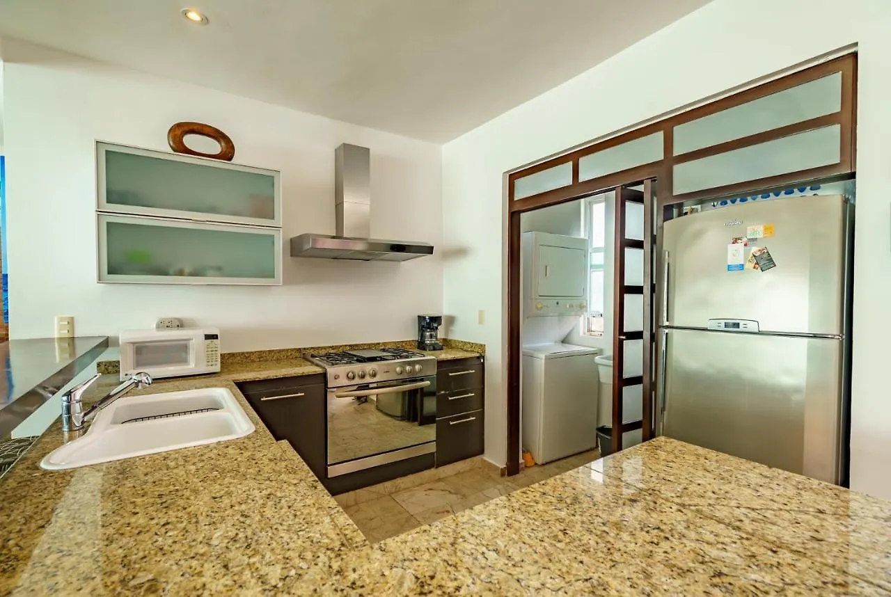 Apartment Close Beach Calle6 With Jacuzzi 0*, Playa del Carmen
